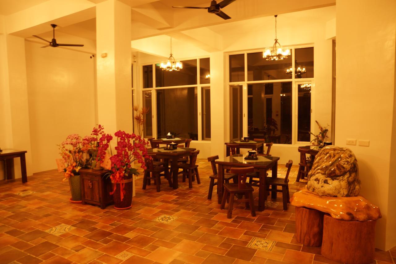 Coral B&B Hengchun Exterior photo